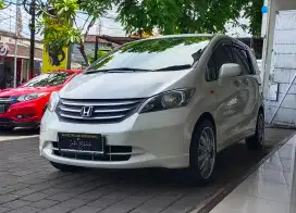 Honda Freed E PSD Matic 2009