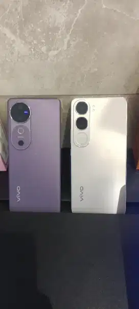 Vivo v40 5g ram 12/256