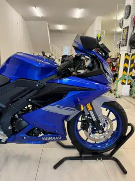 [Odo 6K KM] Yamaha YZF R15 V3 tahun 2021 warna Biru Silver R15V3 155CC