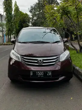 DP3JT Honda freed psd 2010