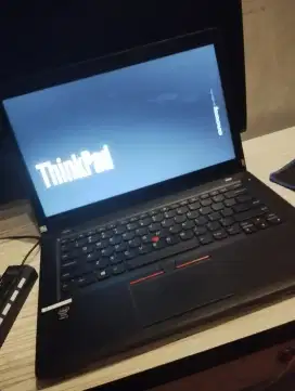 Thinkpad t450 i5 ram 8 256