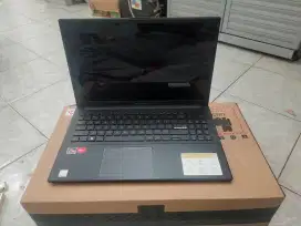 Laptop Asus Vivobook go 15