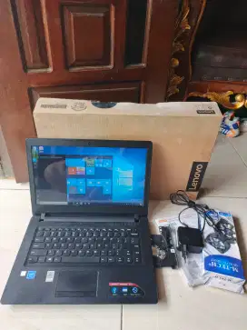 Laptop Lenovo ssd 240gb ram 4gb lengkap siap pakai no minus (bs nego)