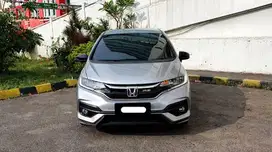 honda jazz rs matic 2019 silver tangan pertama dari baru