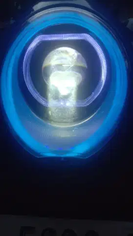 Di jual lampu depan biled scoopy ukran 3inc, 50/60 watt sdh dpat relay