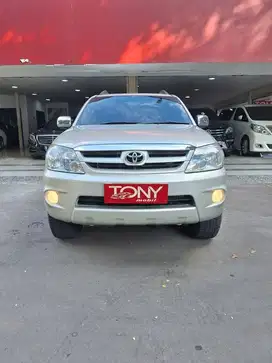 Toyota Fortuner 2.7 G Lux AT 2005 Silver