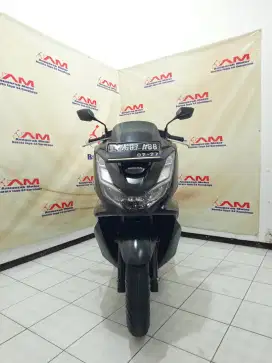 UM 1 Juta Honda PCX 160 CBS Tahun 2022 warna hitam