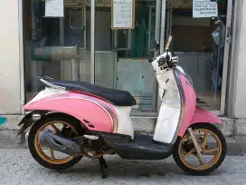 Scoopy karbu 2011 pink pajak jalan