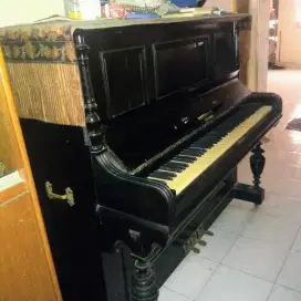 PIANO ANTIK TUTS GADING