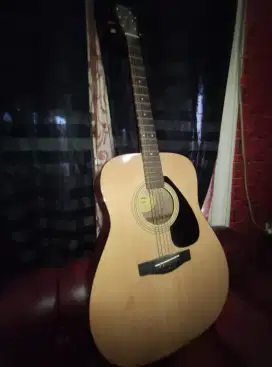 GITAR YAMAHA  F310