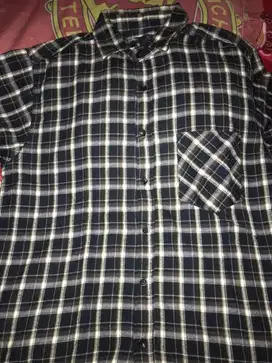 kemeja flanel hitam size L