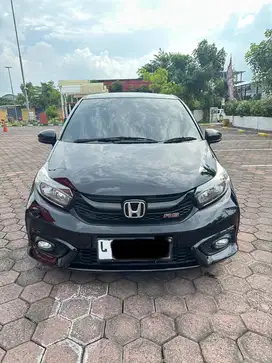 Jual Cepat !! Honda Brio RS 2020 Matic Tangan 1 dari baru Low Km