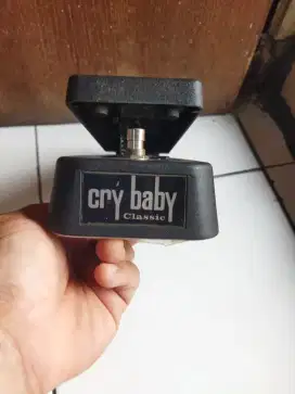 Efek gitar Wah Cry Baby Classic, Surabaya