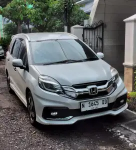 Jual Honda Mobilio RS metic putih 2014