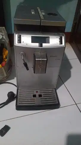 mesin kopi SAECO