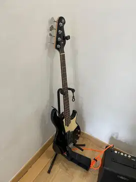 Yamaha Bass BB434 dan Ampli