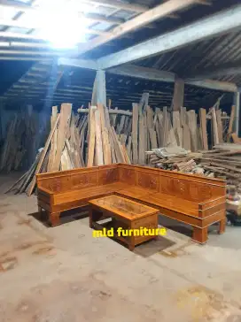 Kursi sudut minimalis