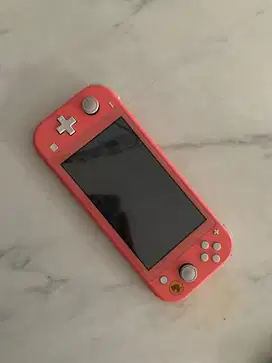 NINTENDO SWITCH LITE INCLUDE DIGITAL GAME