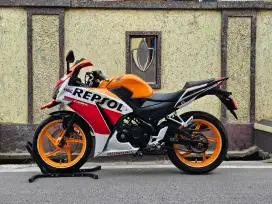 Honda Cbr 150R Repsol 2015