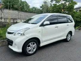 Toyota avanza veloz 2015