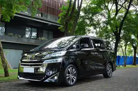 Toyota Vellfire 2.5 G Facelift CBU ATPM 2019