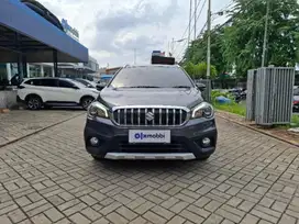 [OLX Mobbi] Suzuki SX4 Hitam 1.5 S-Cross Bensin-AT 2018 WZK