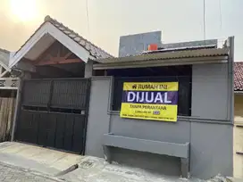 JUAL RUMAH STRATEGIS DEKAT GADING SERPONG TANPA PERANTARA