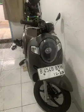 Di jual honda scoopy cbs iss 2019 lengkap pajak hidup panjang