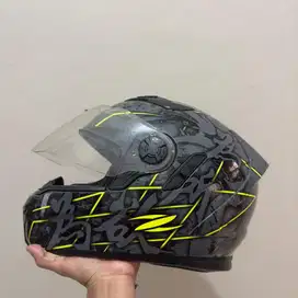 Zeus ZS 813 Grey AN24 Fluo Yel Glossy FullFace Double Visor