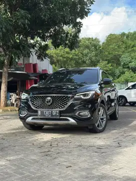 MG HS LUX 4x2 2022