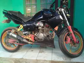 Dijual Motor Honda Tiger Tahun 2005 Full Modifikasi