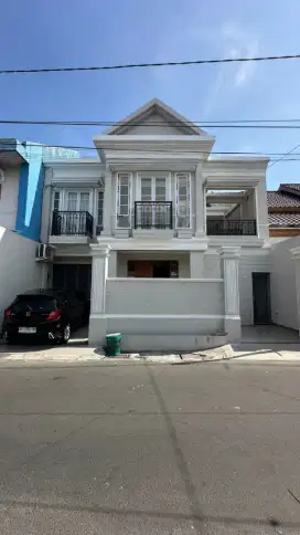 Dijual Rumah Mewah Strategis Dekat Malioboro Sorosutan Umbulharjo