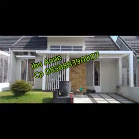 Rumah cantik aman dalam perumahan di Yogyakarta