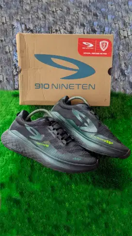 Sepatu 910 Nineten Running Lari second original