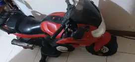 Mainan motor anak