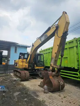 Excavator Cat 320D 2009 Lengkap Invoice