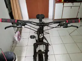 Dijual sepeda gunung.