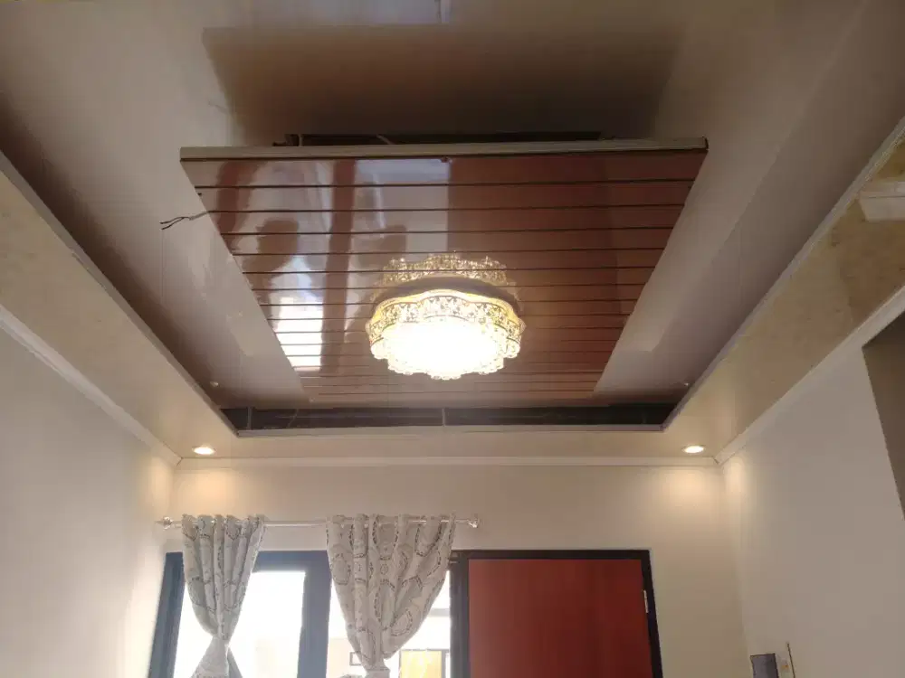 Plafon pvc dan plafon gypsum