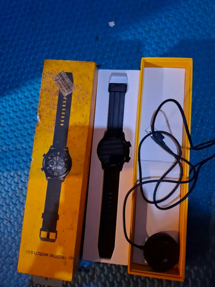 Realme watch S pro