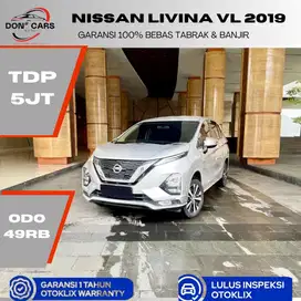 LOW KM !! LIVINA VL 2019