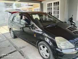 Honda stream 2003