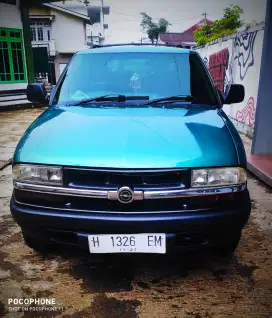 Chevrolet Opel Blazer Montera 2001