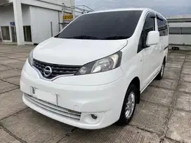 Evalia HWS Matic Putih Nissan 1.5 AT Pajk Panjang XV Thn 2015 NIK 2014