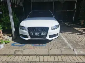 Dijual audi A4 1800cc bensin verry well maintained.