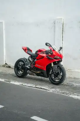 Ducati Panigale 1199 Fullpaper Resmi