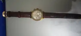 Jam tangan wanita