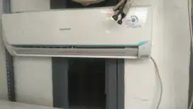 Service AC bongkar pasang AC tambah freon AC perbaikan AC