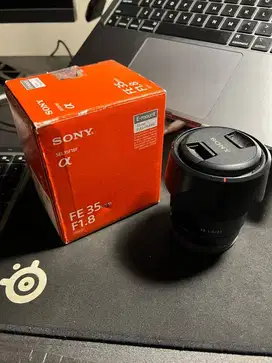 SONY FE 35mm f 1.8