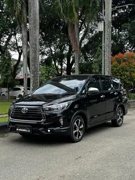 INNOVA VENTURER MATIC DIESEL 2021