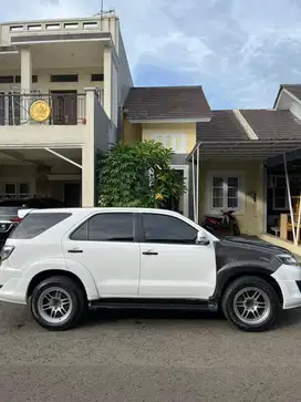 Fortuner VNT TRD Diesel Full Spec Daily